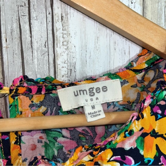 Umgee Multicolor Floral Blouse with Ruffle Sleeves - Picture 4 of 4